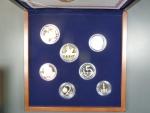 sada 2013 proof v dřevěné etui + Ag žeton, náklad 1000ks číslovaných sad
