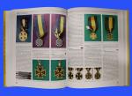 Řády a vyznamenání habsburských monarchií, Ivo Koláčný, Formát: 245×310 mm, 362 barevných stran. Jazyk: česky, souhrn anglicky, německy, francouzsky a rusky