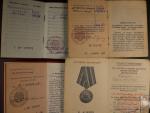 Spojka vyznamenání, 8 ks. + udělovací knížky + 6 dalších medailí s průkazy