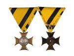 Vojenský služební kříž pro poddůstojníky a mužstvo I.tř. za 24 let služby, 3. vydání z let 1890 - 1913, pozlacený a postříbřený bronz, původní stuha