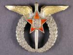 Odznak pilota, 1953-54 č. 2390, výrobce F. Provazník, punc Ag, ryzostní značka 800, etue