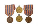 Medaile II. pluku Stráže svobody,  k tomu varianta ve světlé bronzi bez stuhy, celkem 2 ks.