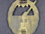 Odznak pro námořní dělostřelectvo, zinek, výrobce R.S. Rudolf Souval