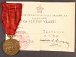 Medaile Za službu vlasti - ČSSR + udělovací průkaz a etue