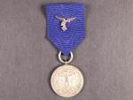 Služební medaile Luftwaffe 4.tř. za 4 roky služby, původní stuha