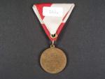 Pamětní veteránská medaile na svěcení praporu voj. vysloužilců v Třebíči 1904, novodobá stuha