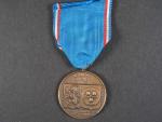 Francouzsko-Československá pamětní medaile města Darney + etue