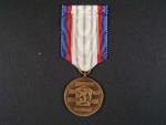 Medaile - Za upevňování přátelství ve zbrani III. třída