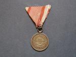 Medaile za statečnost II. třídy, bronz,puvodní vojenská stuha, vydání 1914 - 1917