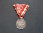 Medaile za statečnost II. třídy, Ag, původní vojenská stuha, vydání 1917 - 1918
