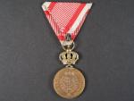 Královská domácí medaile krále Alexandra I. Karageorgeviče, zlatá medaile 1. třídy