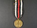 Pamětní Válečná medaile 1870-1871 pro bojovníky se štítky COLOMBEY-NOUILLY, GRAVELOTTE-ST.PRIVAT, METZ, ORLEANS a LE MANS