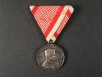 Medaile za statečnost II. třídy, Ag, vojenská stuha, vydání 1917 - 1918
