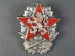 Odznak Vojenské tech. akademie 1954 - č. 242 , puncovaný Ag 900, Sign. ZUKOV