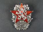 Odznak vojenské technické akademie 1954 č. 158, punc Ag, poškozený smalt v horním cípu hvězdy