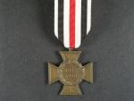 Čestný kříž 1914-1918 pro vdovy a rodiče padlých