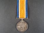 Pamětní medaile na I. sv. válku na hraně opis, 352727 GNR. H. B. HANNAM R. A.