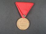 Vojenská jubilejní pam. medaile z r.1898, bronz, nová stuha