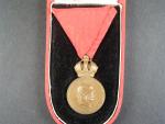 Vojenská záslužná medaile Signum Laudis F.J.I., bronz + orig. etue