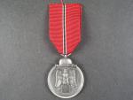 Pamětní medaili na tažení na východ, výrobce J.E.Hammer&Sohne