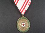 Bronzová čestná medaile za zásluhy o červený kříž s válečnou dekorací, nová stuha