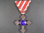 Záslužný kříž pro vojenské duchovní ( PIIS MERITIS ) puncované Ag,