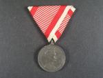 Bronzová medaile za statečnost, zinek, původní vojenská stuha, vydání 1917 - 1918