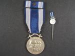 Československá vojenská medaile „za zásluhy“ stříbrná + dekret a miniatura