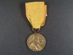Medaile ke stému výročí narození císaře Viléma I. 1897, nová stuha