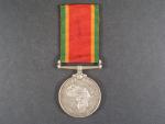 Jihoafrická medaile za válečnou službu 1939-46, na hraně opis: 99686 H.E.WALKER