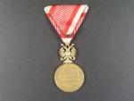 Zlatá jubilejní pam. medaile z r.1898, sběratelká kopie