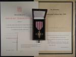 ČS válečný kříž 1939 + etue, dekret, obálka a pozvánka na udílení
