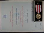 Pamětní medaile druhého národního odboje + dekret