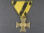 Vojenský služební kříž I.tř. za 12 let služby, vydání z let 1867 - 1890, původní stuha