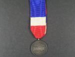 Čestná medaile min. průmyslu, udělená 1927, punc Ag na hraně medaile