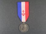 Čestná medaile obchodního loďstva, punc Ag na hraně