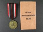 Medaile služebního kříže + udělovací sáček