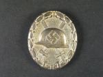 Stříbrný odznak za zranění, zinek, značka výrobce, 107, Carl Wild, Hamburg 24, Elisenstrasse 13