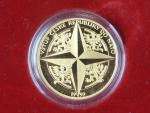 1999, pamětní medaile ke vstupu do NATO 1999 nečísl., Au 999,9, 7,78g, náklad 500ks, etue, cert. 