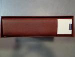 vysoce kvalitní zásobník Lindner na listy A4 - šířka 80 mm včetně kazety, barva vínově červená, kód 3508-W